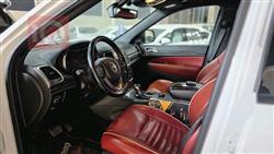 جیپ گراند شیرۆکی